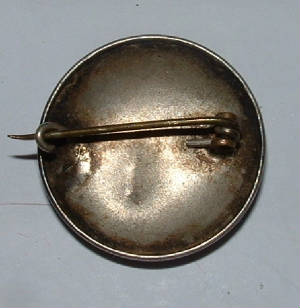 DURHAMLtInfBROOCH2JPG.JPG