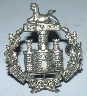 ESSEXREGTOFFICERSSILVERCAPBADGE1JPG.JPG