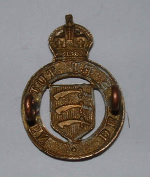 ESSEXYEOMANRYCAPBADGE190919162.JPG