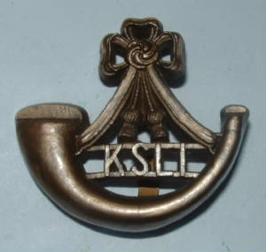 KINGSSHROPSHIRELtInfPLASTICCAPBADGE1JPG.JPG