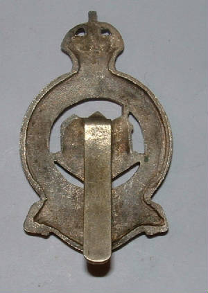 NORTHUMBERLANDHUSSARSOFFICERSCAPBADGE2.JPG