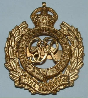 ROYALENGINEERSOFFICERSILTCAPBADGE1JPG.JPG