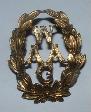 WOMENSARMYAUXILIARYCORPSCAPBADGE1JPG.JPG