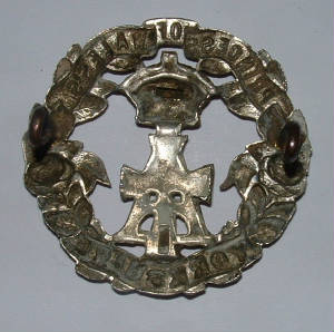 YORKSHIREREGTPRE1901CAPBADGE2JPG.JPG